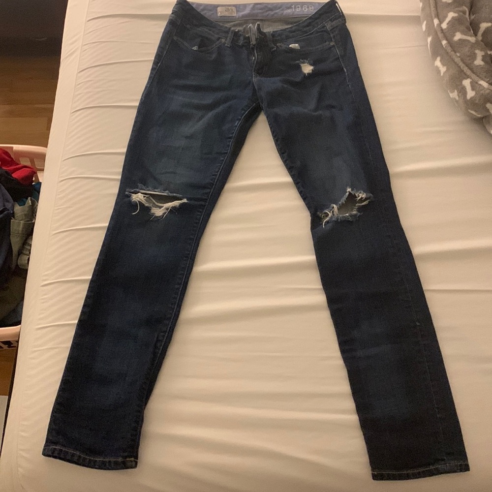 Gap skinny jeans- dark wash